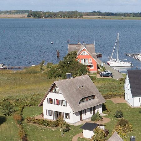 Vieregge Ferienhaus Boddenblick Und Kranich מראה חיצוני תמונה