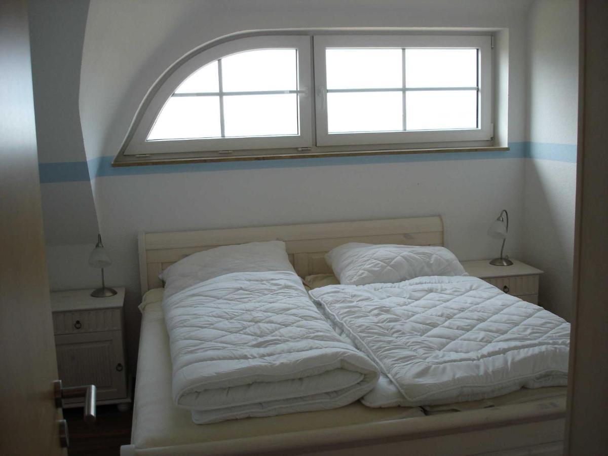 Vieregge Ferienhaus Boddenblick Und Kranich מראה חיצוני תמונה